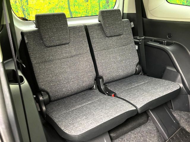 TOYOTA SIENTA HYBRID 2025 Image 31