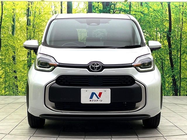 TOYOTA SIENTA HYBRID 2025 Image 31