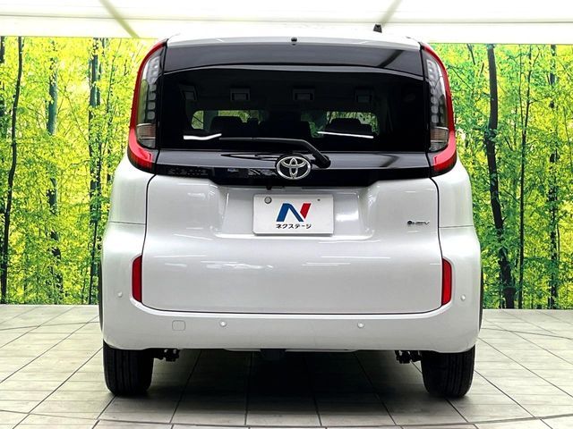 TOYOTA SIENTA HYBRID 2025 Image 31