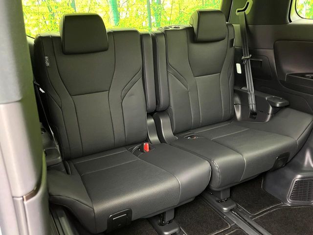 TOYOTA ALPHARD HYBRID 2024 Image 31