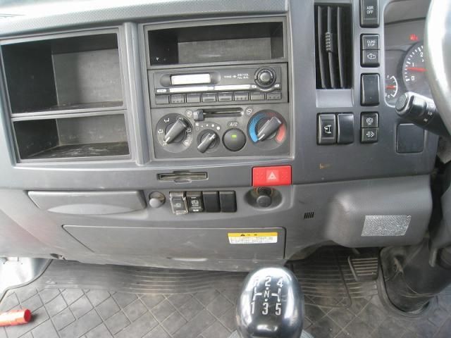 MAZDA TITAN 2009 Image 31