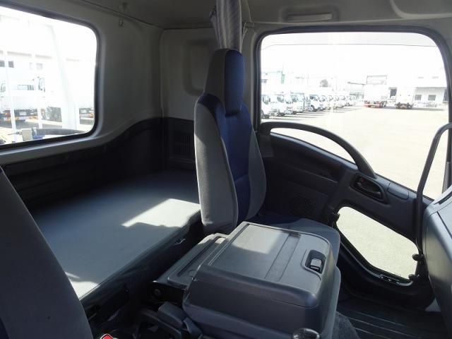 ISUZU FORWARD 2023 Image 31