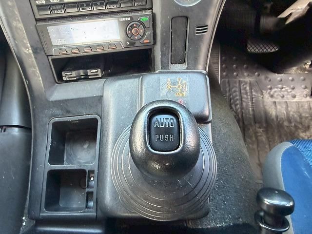 ISUZU GIGA 2014 Image 31