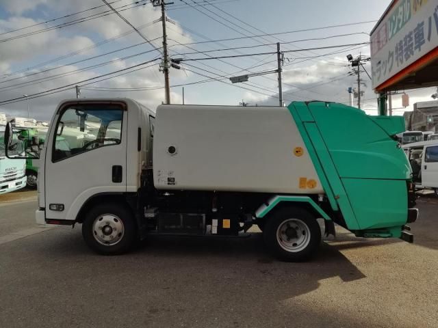 ISUZU ELF 2018 Image 31