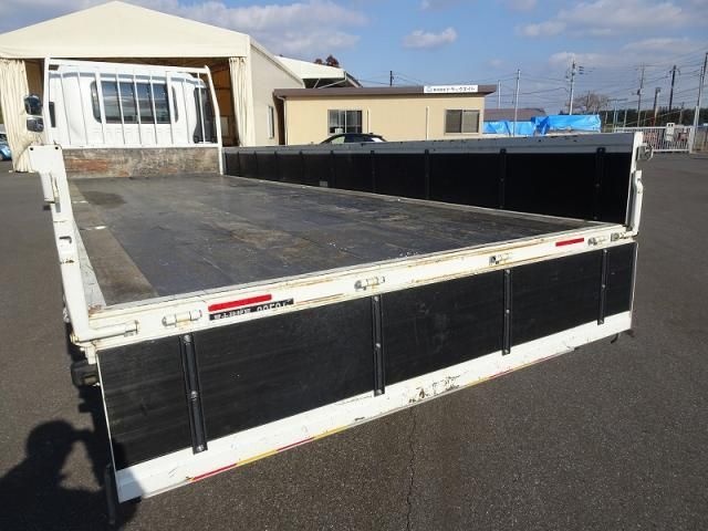 ISUZU FORWARD 2023 Image 31