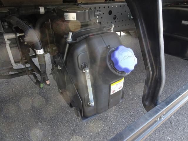 ISUZU FORWARD 2023 Image 31