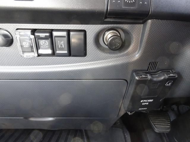 ISUZU FORWARD 2023 Image 31