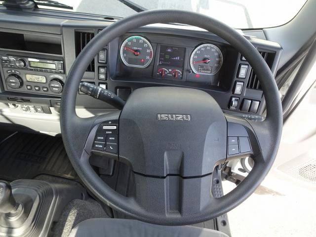 ISUZU FORWARD 2023 Image 31
