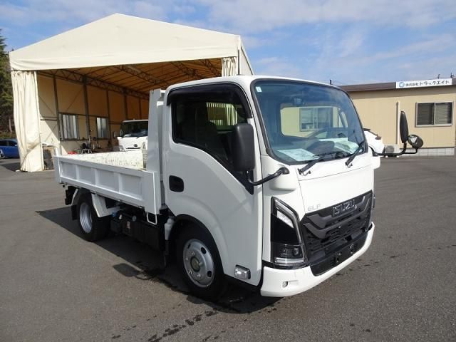 ISUZU ELF 2024 Image 31