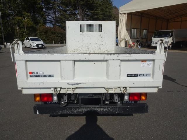 ISUZU ELF 2024 Image 31