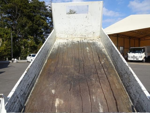 ISUZU ELF 2024 Image 31