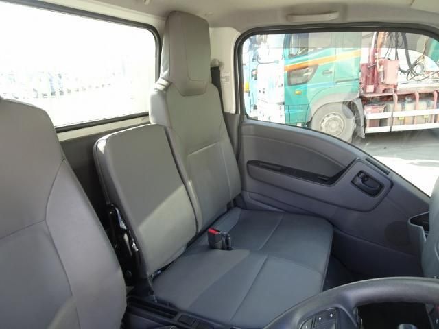 ISUZU ELF 2024 Image 31