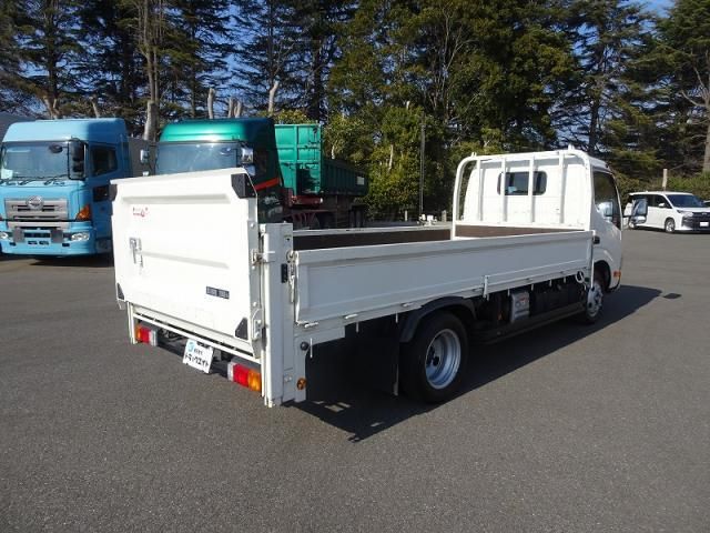 HINO DUTRO 2024 Image 31