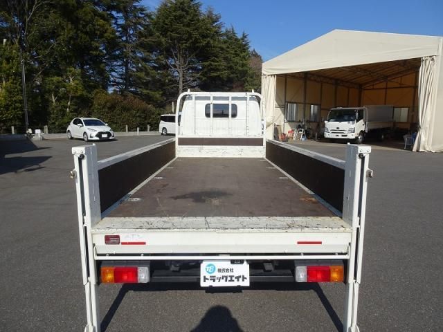 HINO DUTRO 2024 Image 31