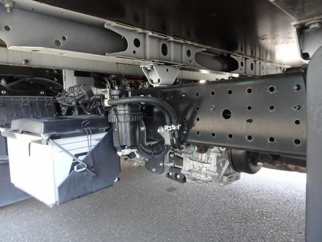 HINO DUTRO 2024 Image 31