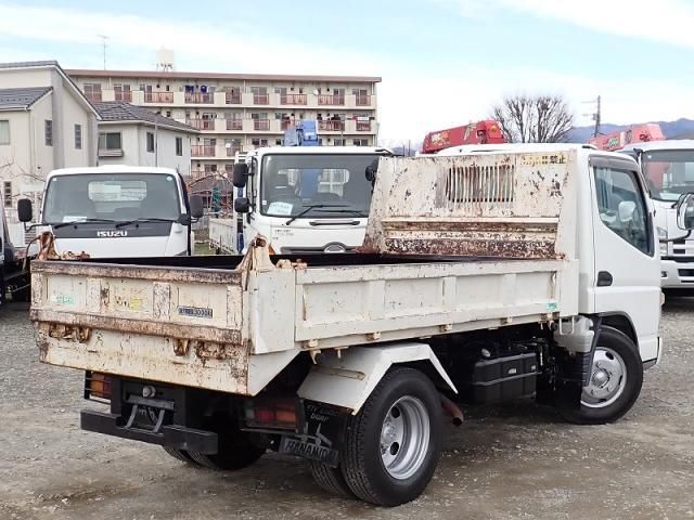 MITSUBISHI CANTER 2003 Image 31