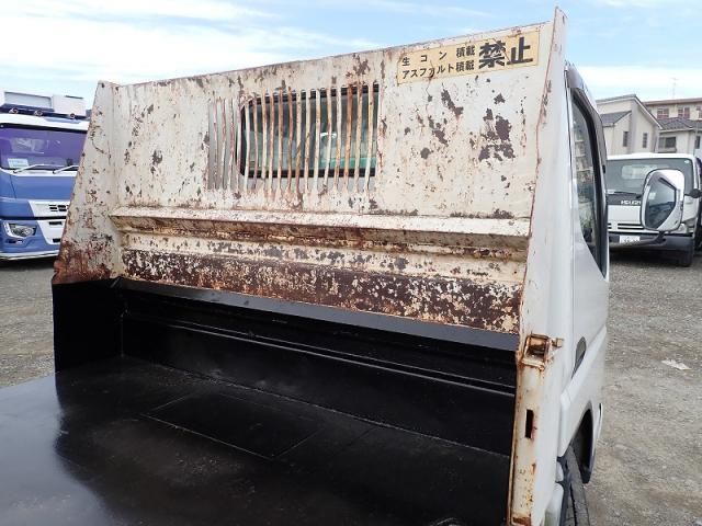 MITSUBISHI CANTER 2003 Image 31