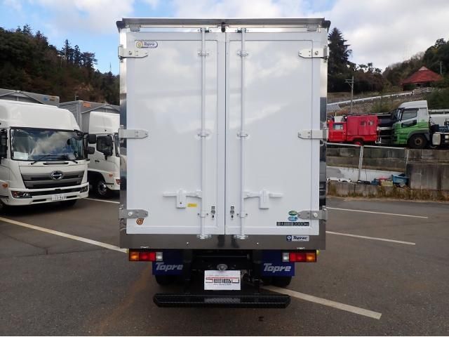 MITSUBISHI CANTER 2025 Image 31