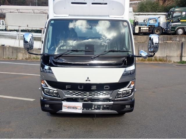 MITSUBISHI CANTER 2025 Image 31