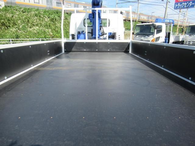 MITSUBISHI CANTER 2025 Image 31