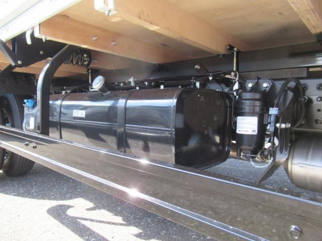 MITSUBISHI CANTER 2025 Image 31