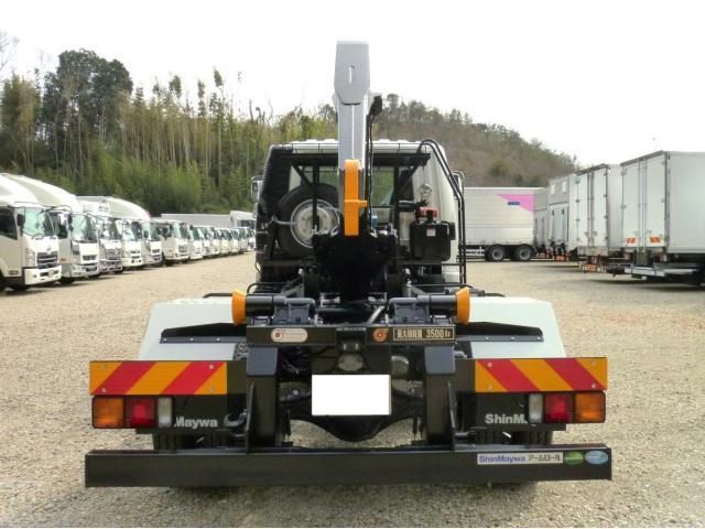 MITSUBISHI FUSOU FIGHTER 2025 Image 31