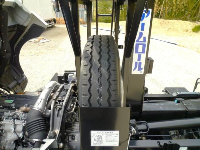 MITSUBISHI FUSOU FIGHTER 2025 Image 31