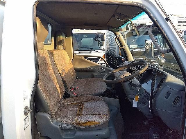 MITSUBISHI CANTER 1999 Image 31