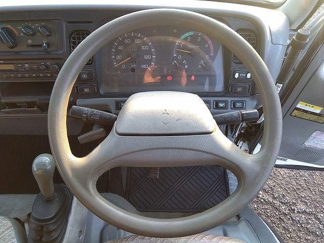 MITSUBISHI CANTER 1999 Image 31