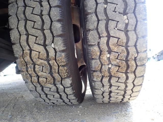 HINO DUTRO 2020 Image 31