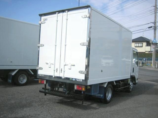 ISUZU ELF 2017 Image 31