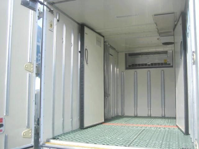 ISUZU ELF 2017 Image 31