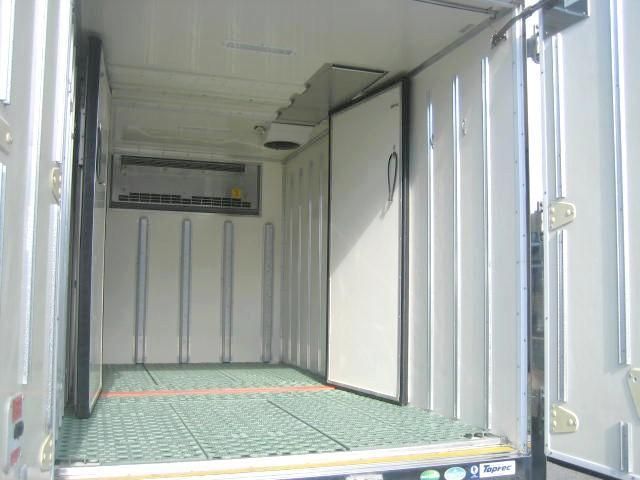 ISUZU ELF 2017 Image 31