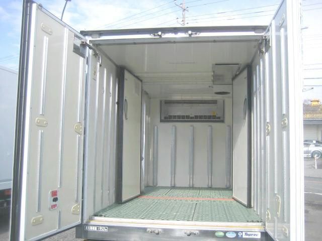 ISUZU ELF 2017 Image 31