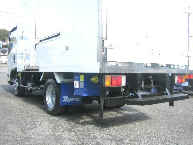 ISUZU ELF 2017 Image 31