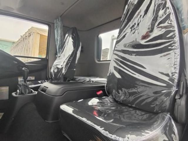 MITSUBISHI FUSOU FIGHTER 2025 Image 31