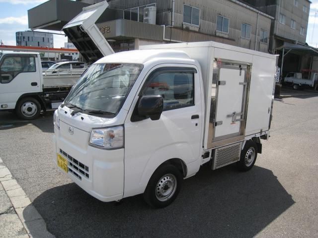 DAIHATSU HIJET 2022 Image 31