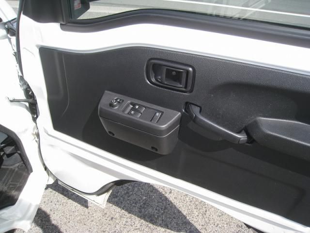 DAIHATSU HIJET 2022 Image 31