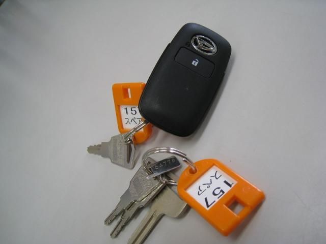 DAIHATSU HIJET 2022 Image 31