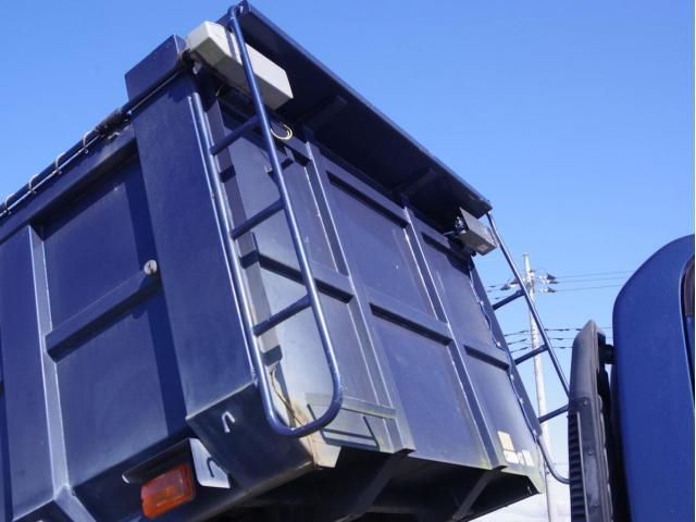 ISUZU FORWARD 2012 Image 31