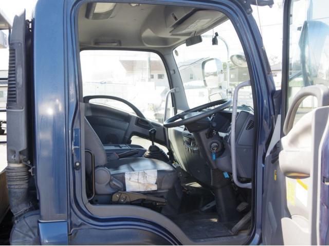 ISUZU FORWARD 2012 Image 31