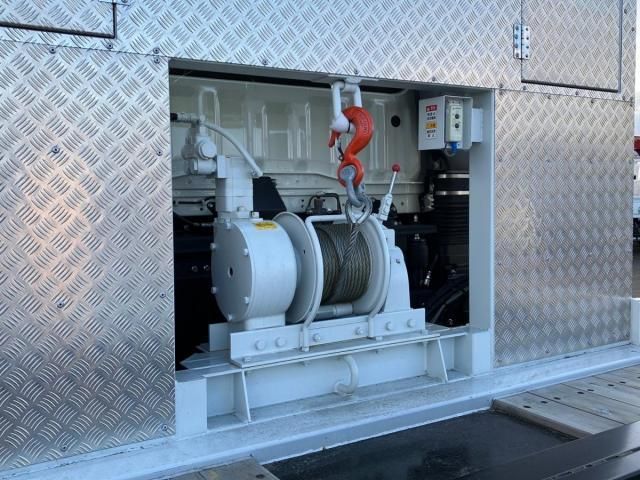 MITSUBISHI FUSOU SUPER GREAT 2025 Image 31