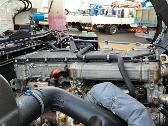 MITSUBISHI FUSOU SUPER GREAT 2025 Image 31