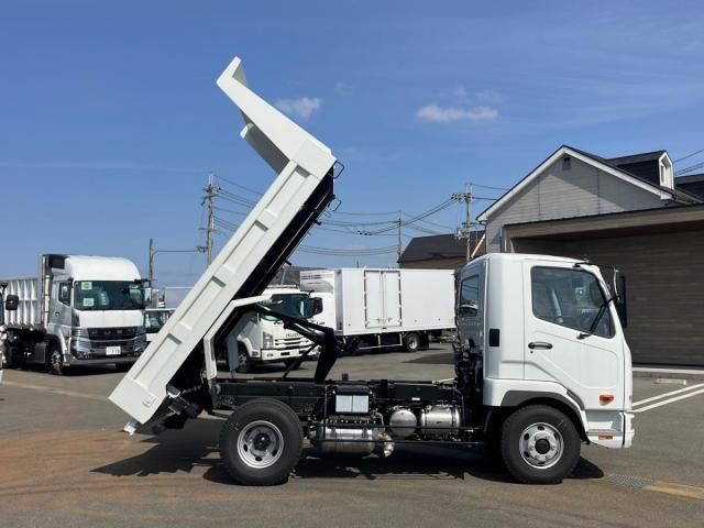 MITSUBISHI FUSOU FIGHTER 2025 Image 31