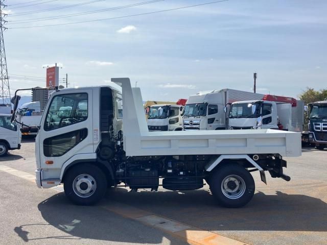 MITSUBISHI FUSOU FIGHTER 2025 Image 31