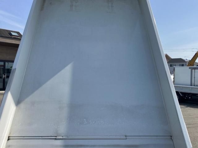 MITSUBISHI FUSOU FIGHTER 2025 Image 31