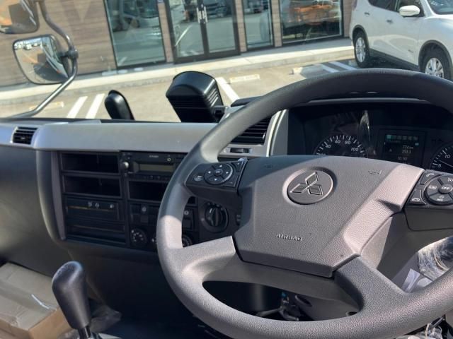 MITSUBISHI FUSOU FIGHTER 2025 Image 31