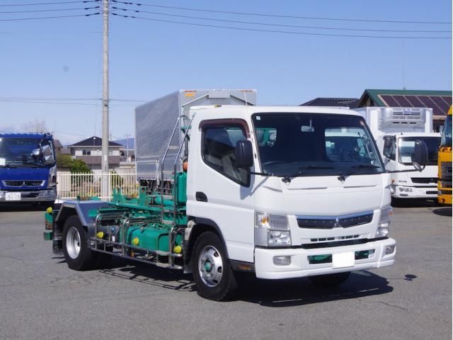 MITSUBISHI CANTER 2018 Image 31