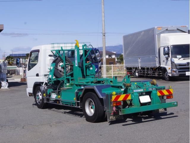 MITSUBISHI CANTER 2018 Image 31