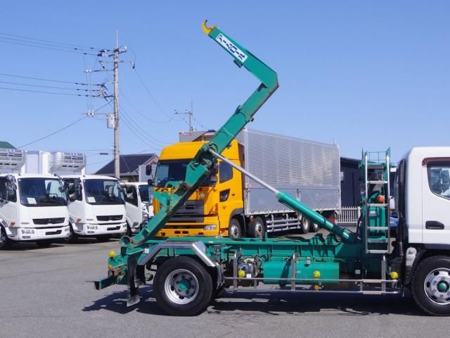 MITSUBISHI CANTER 2018 Image 31